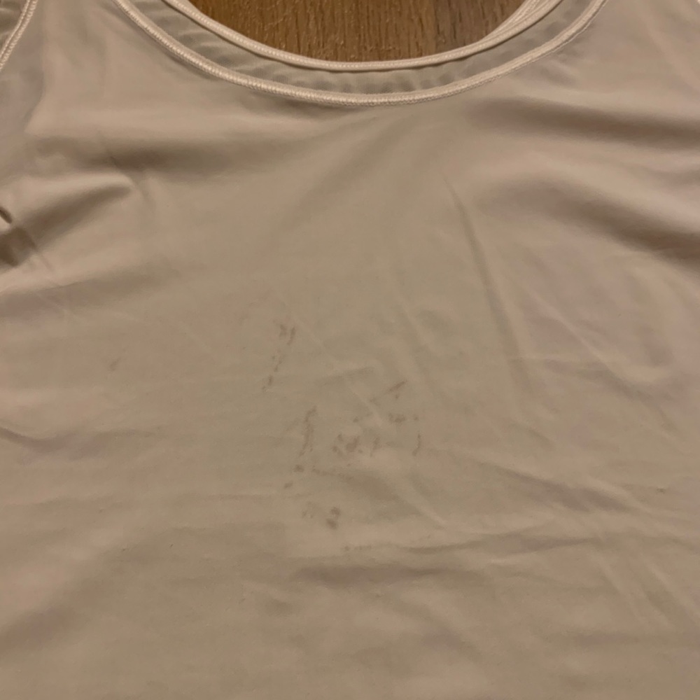 lululemon tank top - Picture 2 of 4